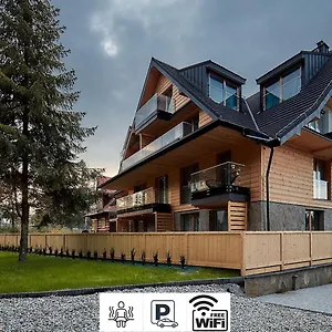 Tatra Square Apartamento